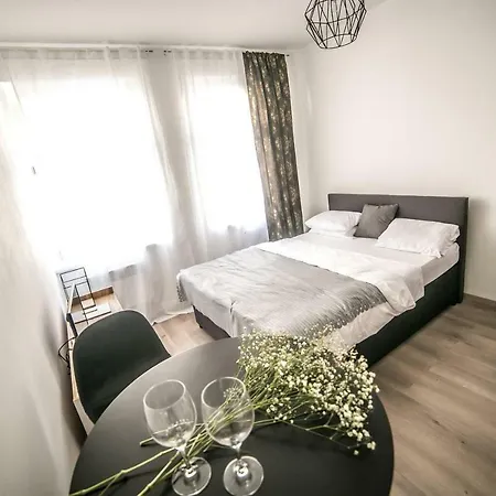Prague Friendly Apartments In Prague Exterior photo
